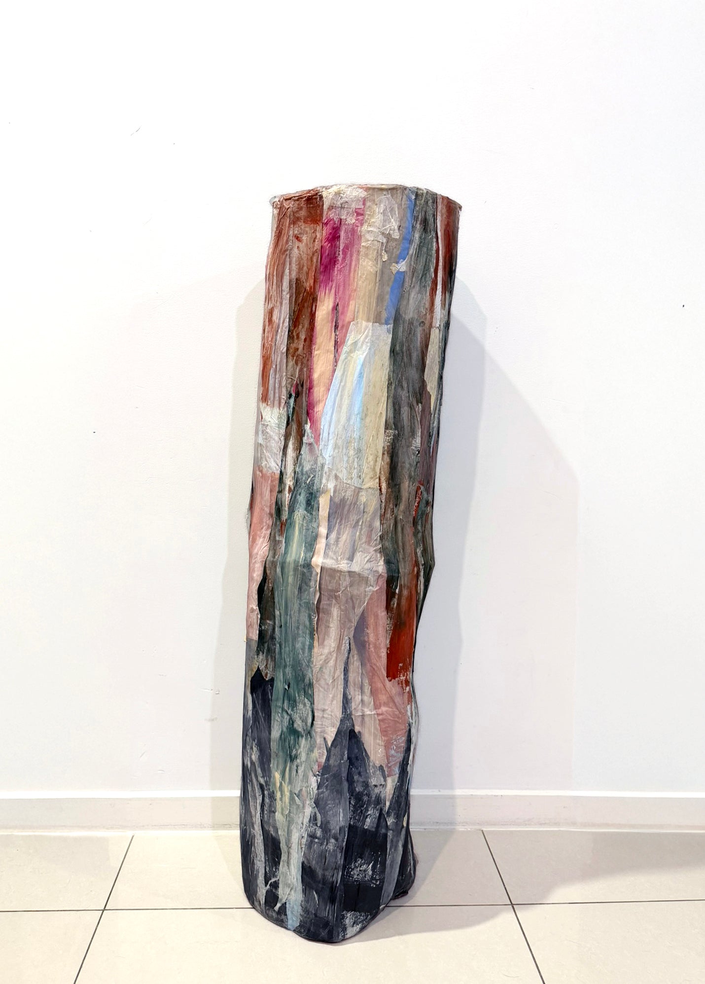 Holding ground (Sculpture)